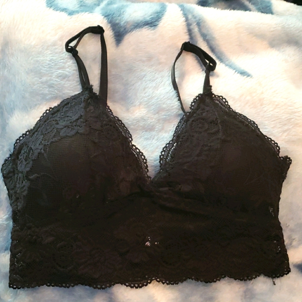 Black bralette